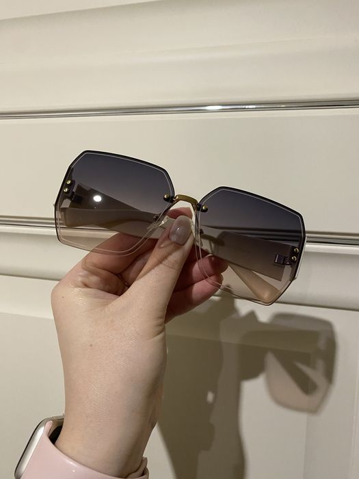 Окуляри нові  стильні