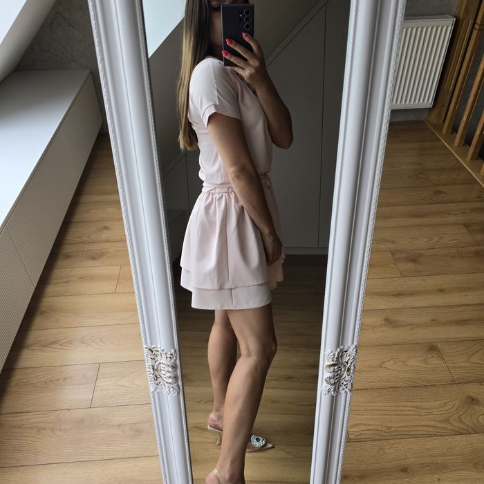 Sukienka z szarfą krótki rękaw wesele imprezowa