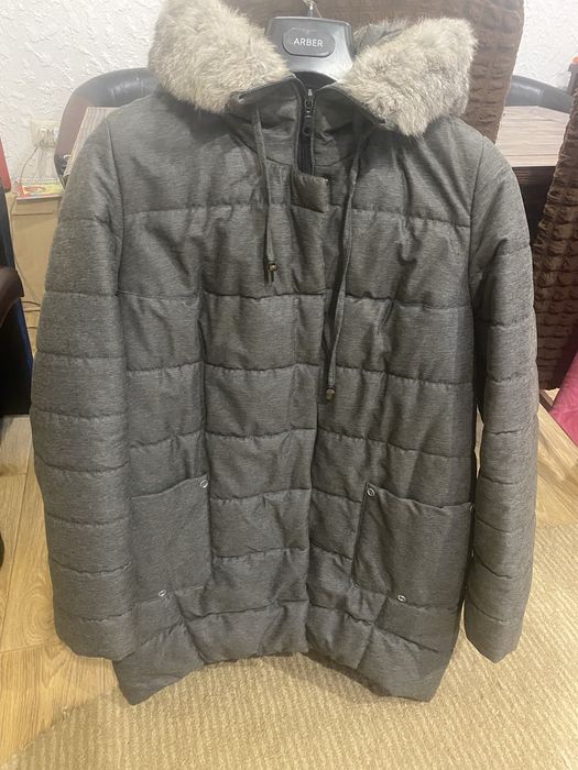 Не дорого продам теплый пуховик