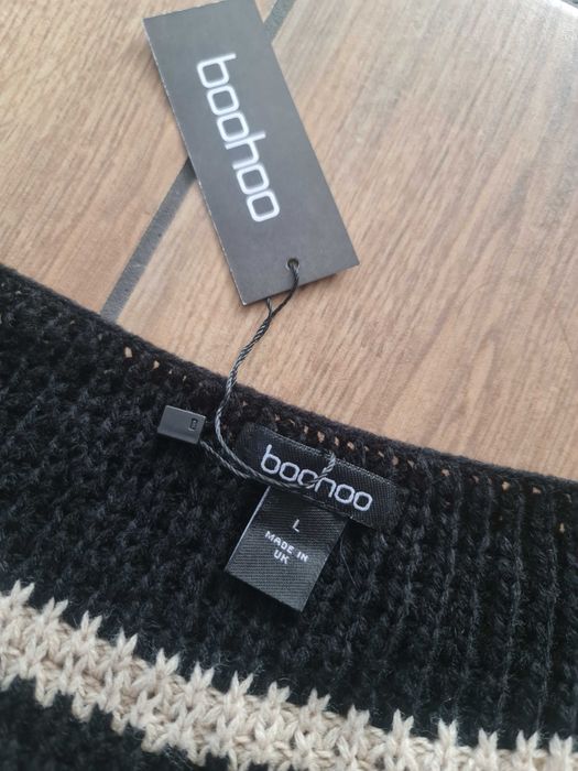Sweter Boohoo L/XL. Nowy           [249]