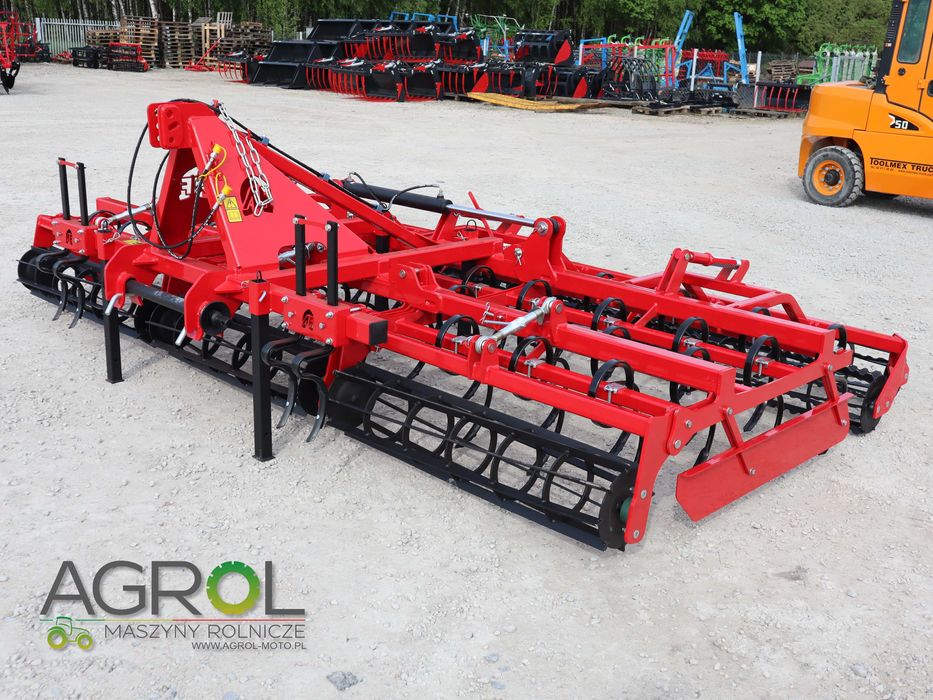Agregat przedsiewny Agrofaktory ciężki Sizar lekki Caro EuroMasz