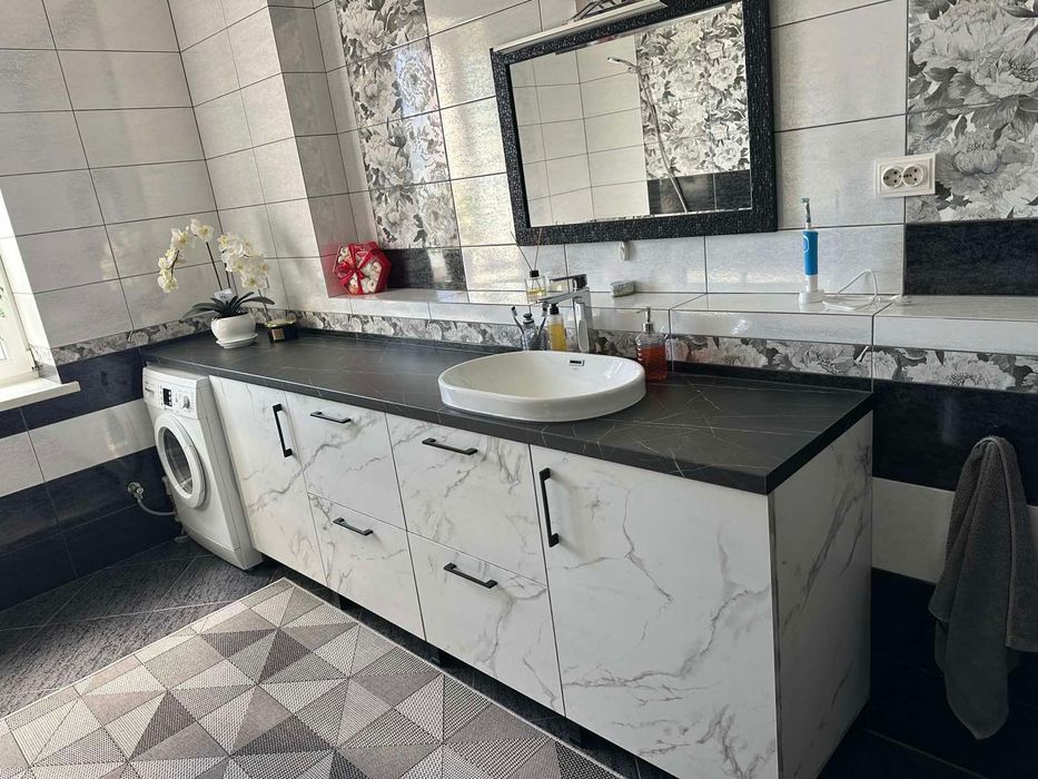 Продаж будинку Великі Грибовичі Малехів район готелю Варшава