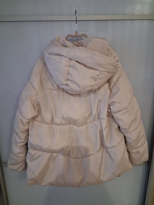Куртка zara 140 на осінь