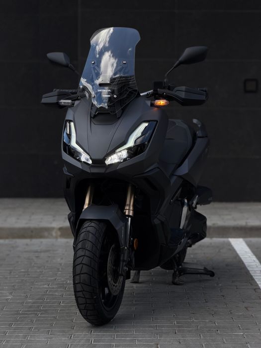 HONDA ADV 350 - Ótimo Estado!