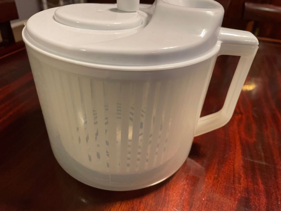 Secador de alface novo