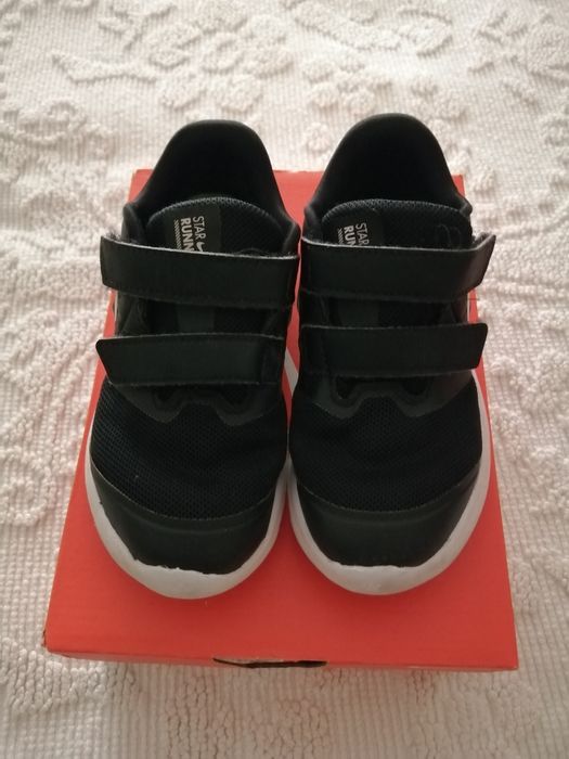 Tenis Nike tamanho 27