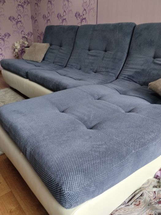 Продам диван кутовий