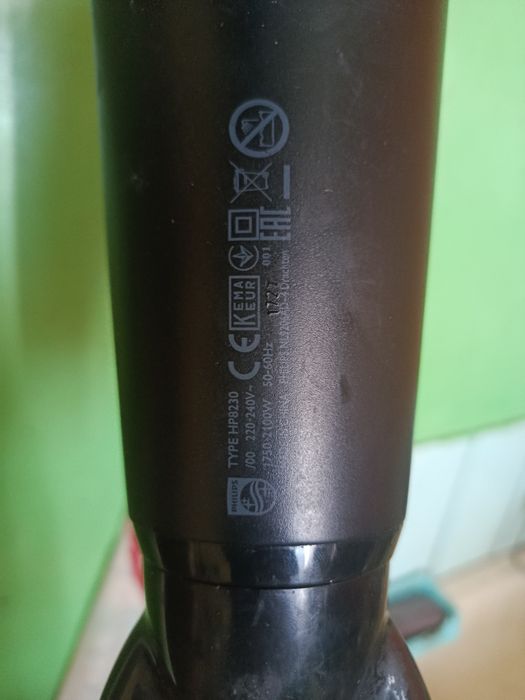 Фен для волос Philips