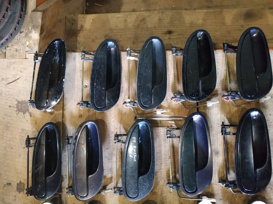 Ручка Опель Омега Б Opel Omega B Розборка Шрот Запчасти Запчастини