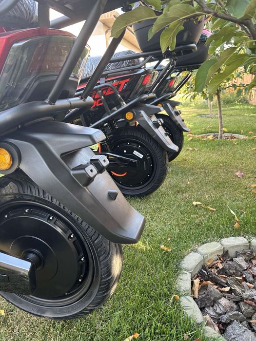 Електроскутер Corso Widget 2500W 72V/32Ah ЛІТІЙ-ЗАЛІЗО-ФОСФАТНА  БАТАР