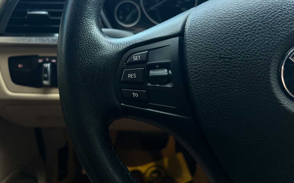 BMW 328XI 2013