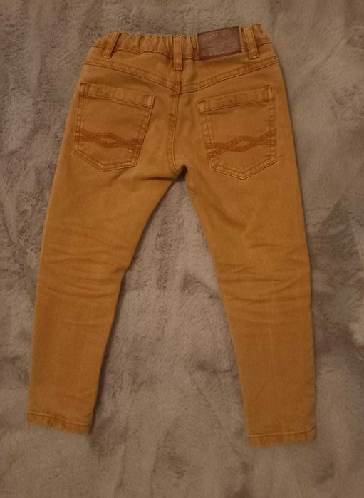 Calças Mayoral tamanho 4 anos