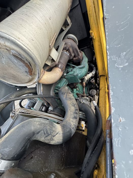 Ескаватор-навантажувач Volvo BL 61B 2008р.