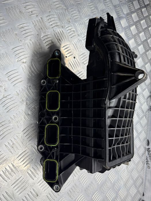 Коллектор впускной колектор vw 1.4  tsi volkswagen golf vi 03c129711ak