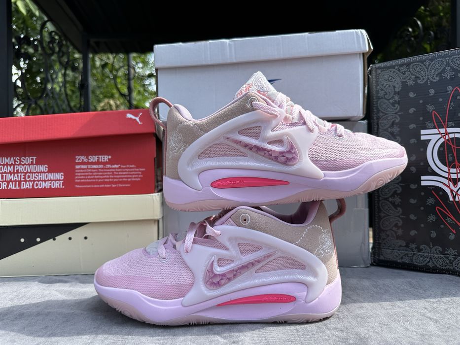 Баскетбольные кроссовки Nike KD 15