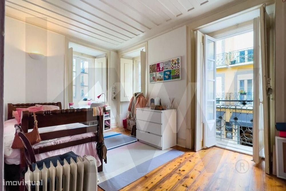 Triplex T4+1 no coração de Lisboa - Rua da Glória à Avenida da Liberd