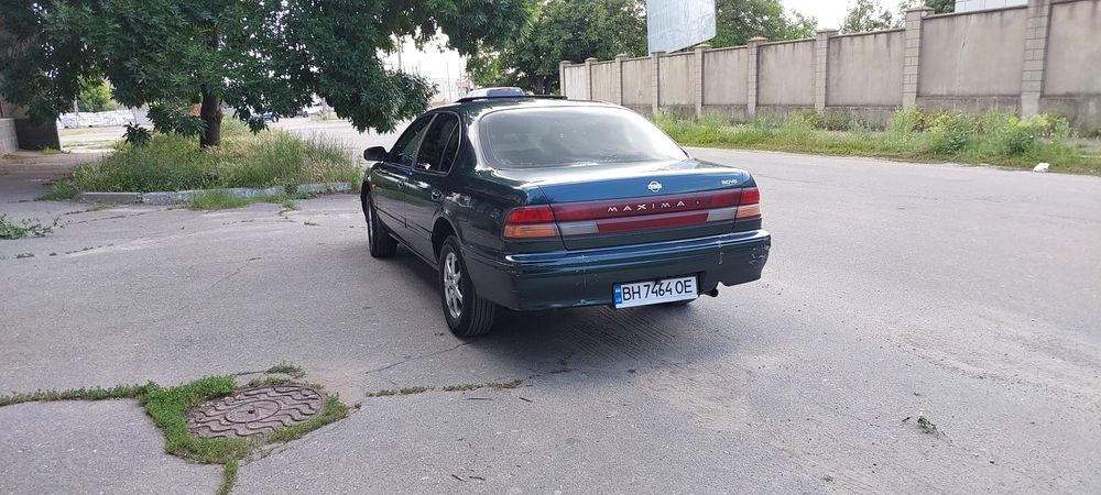 Нисан максима 1998г