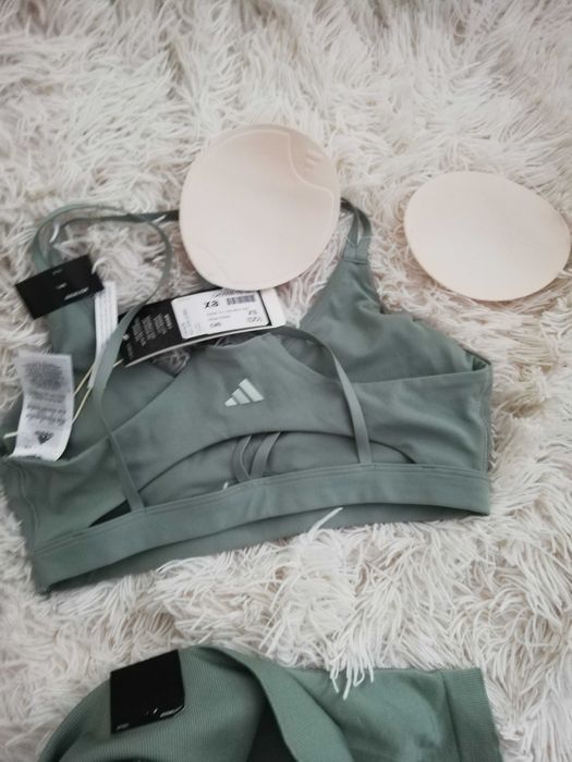legginsy adidas xs s top adidas xs s nowy z metkami oliwkowy