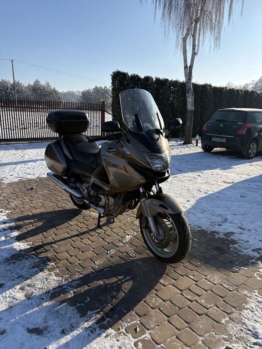 Honda NT700V Deauville