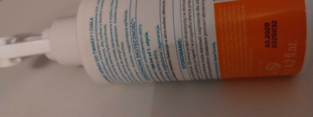 Oillan Ochronny spray Spf 50 do twarzy i ciała