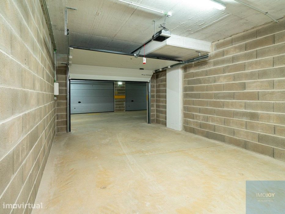 Garagem Box para Venda no Centro de Portimão