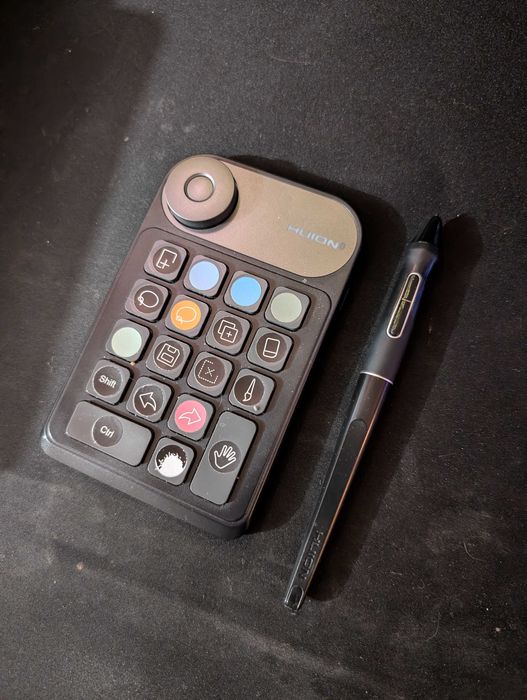 Huion KAMVAS 24 + Keydial mini K20