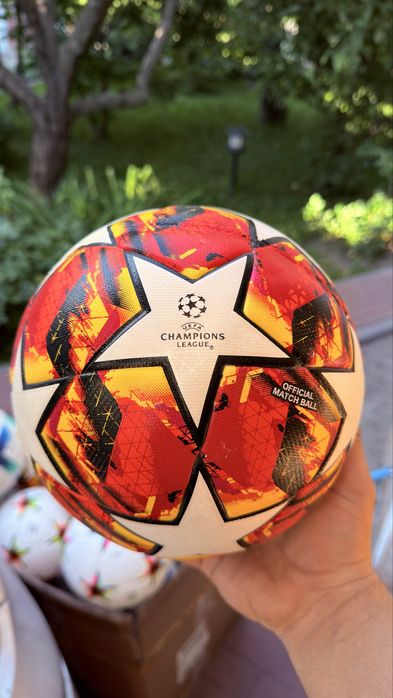 Мяч Футбольний ліга чемпіонів Розмір 4 термошов Champions League