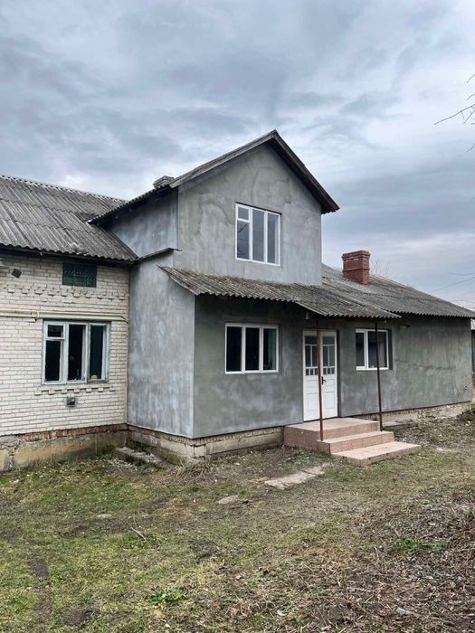 Продається цегляний будинок  с. Суховоля , Бродівський р-н