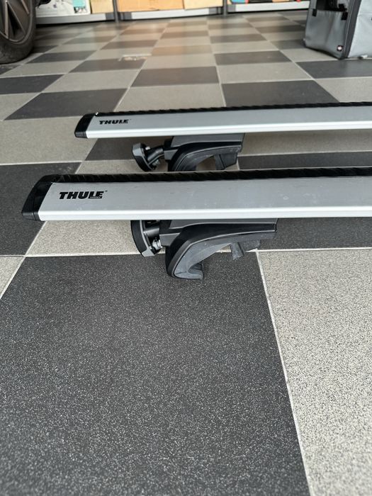 Thule WingBar 962 + Thule Rapid System 757
