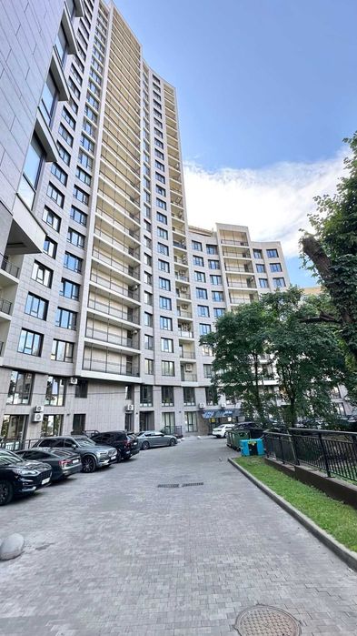 Без% Фото реал 15,3м2 підземн.паркинг ЖК Cardinal Кардинал Печерськ