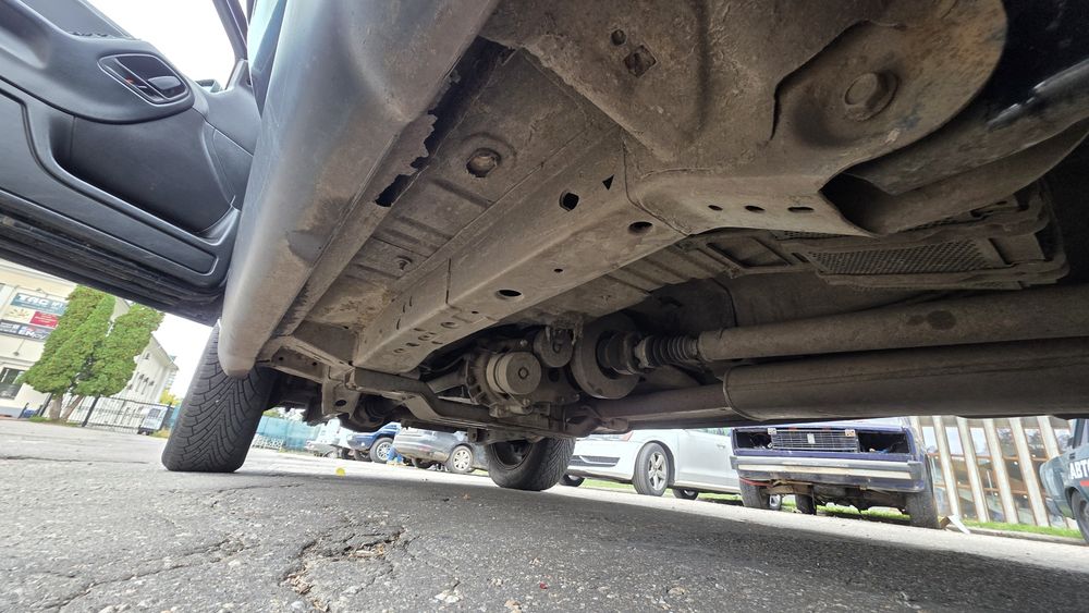Jeep Grand Cherokee 2.7 CRD 4x4 автомат
