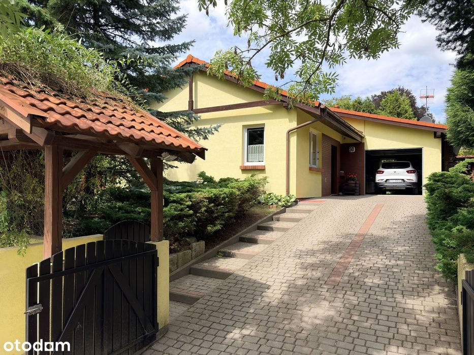 Dom wolnostojący z pięknym ogrodem | Gotowy do zamieszkania | Rokitki