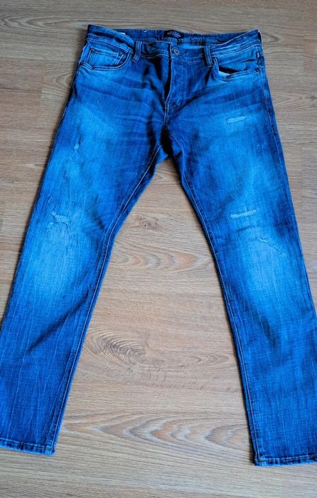 Spodnie dzinsowe JACK & JONES  rozm. 34/32
