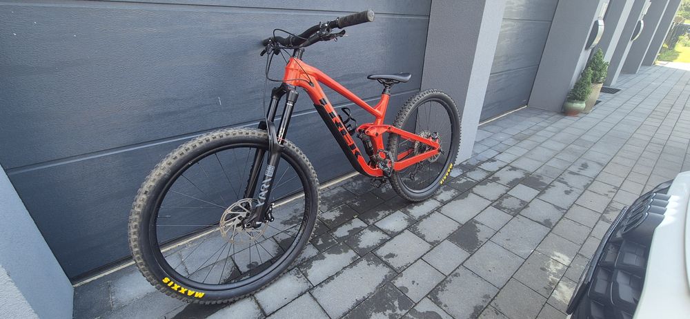 Trek slash 7 2023