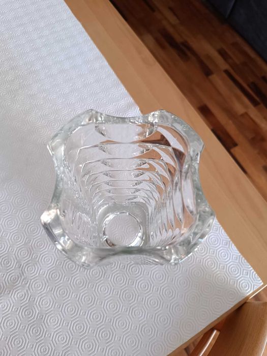 Jarra de vidro pesado e grosso