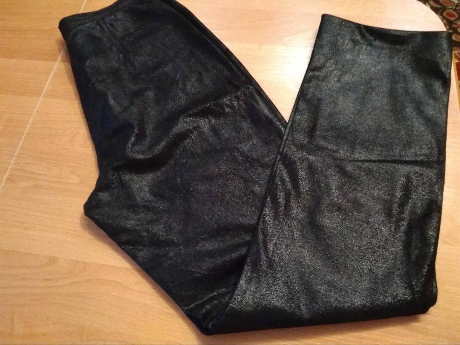 Spodnie skóra 100% połyskujący zamsz
