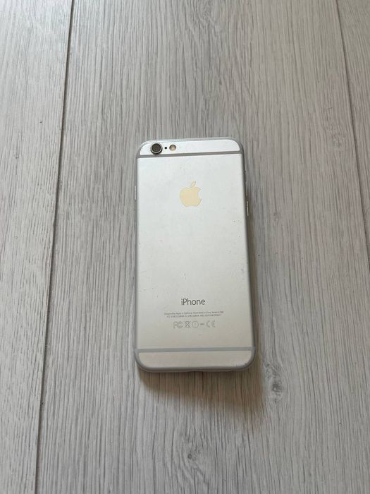 iPhone 8 (64gb) та iPhone 6 (на деталі)