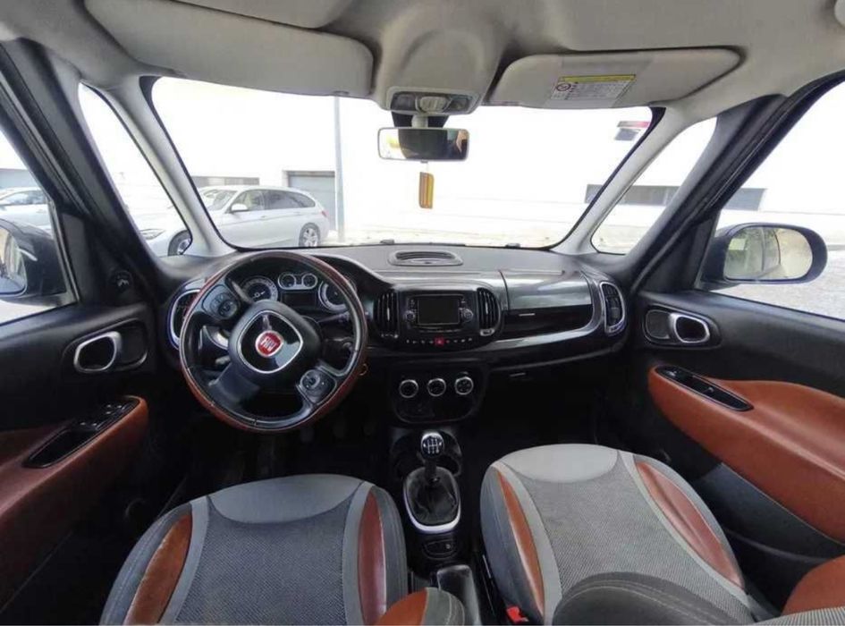 Fiat 500L — fotografia 8