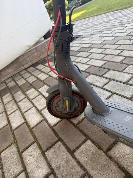 Електросамокат Xiaomi Mi Electric Scooter Pro 2