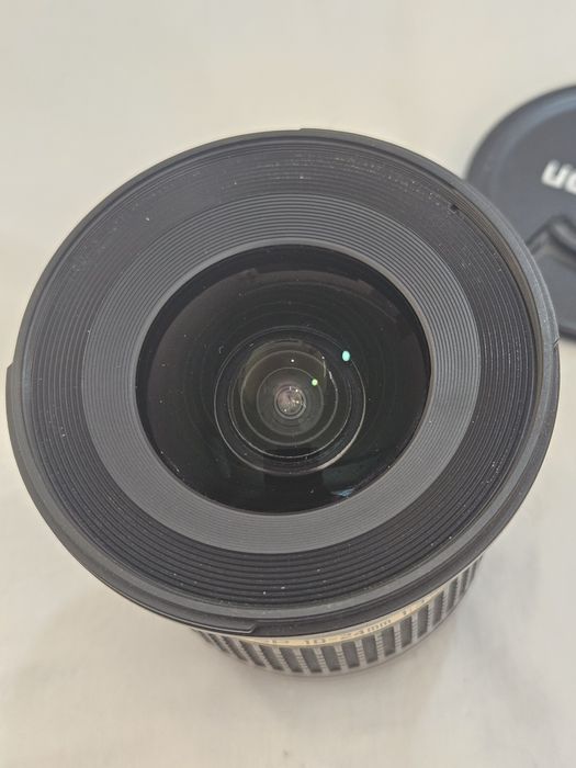 Ультраширококутний Tamron SP 10-24mm f/3.5-4.5 Di II для Canon. Ширік