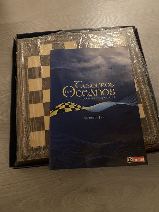 Lote de varios Artigos brinquedo jogos cartas