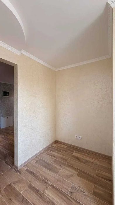 2-кімнатна квартира з ремонтом по вул. Кисілевської