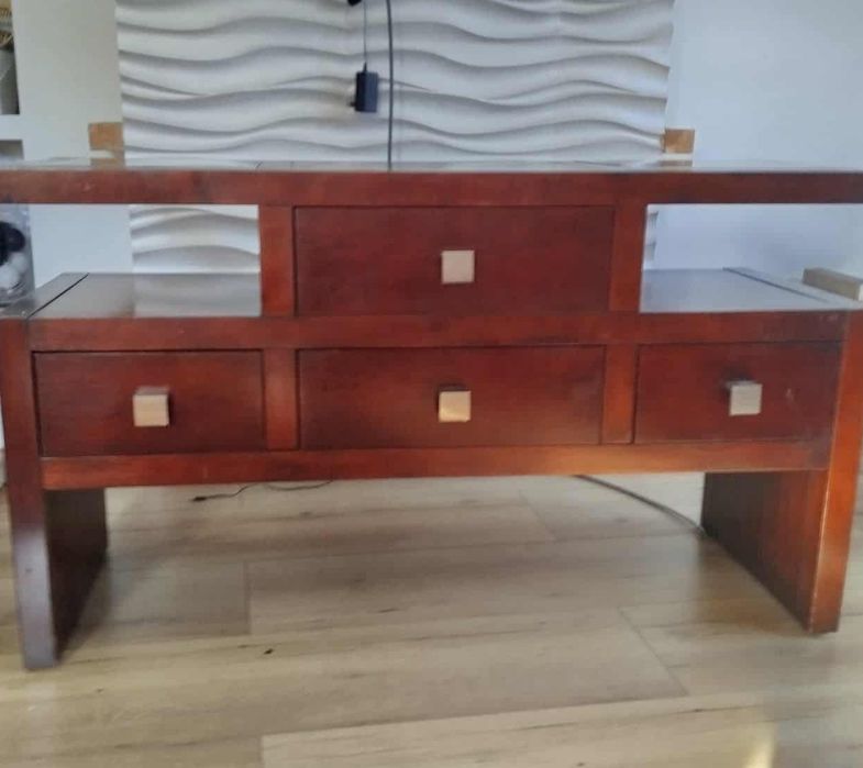 Sprzedam komodę/szafkę rtv