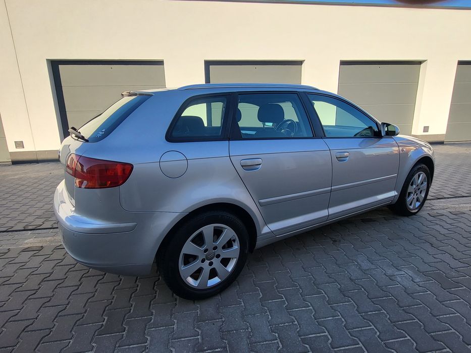 Audi A3 sportback 1.6 benzyna