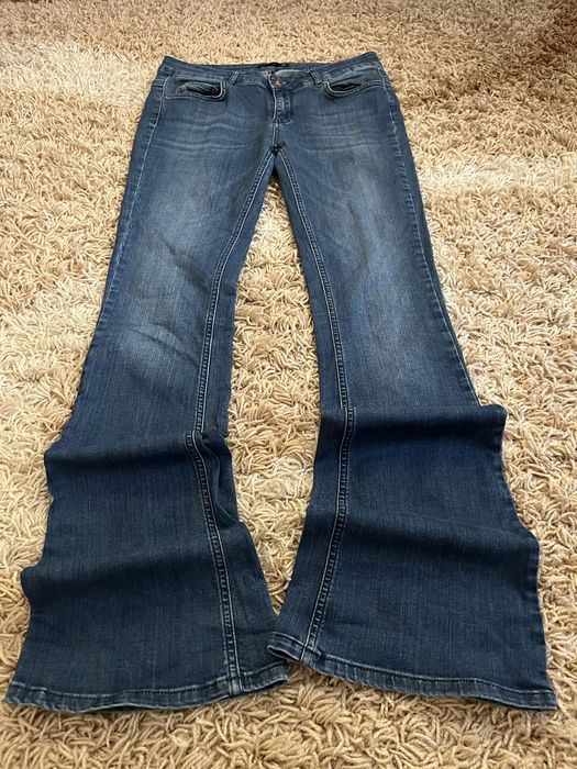 Джинсы Bootcut