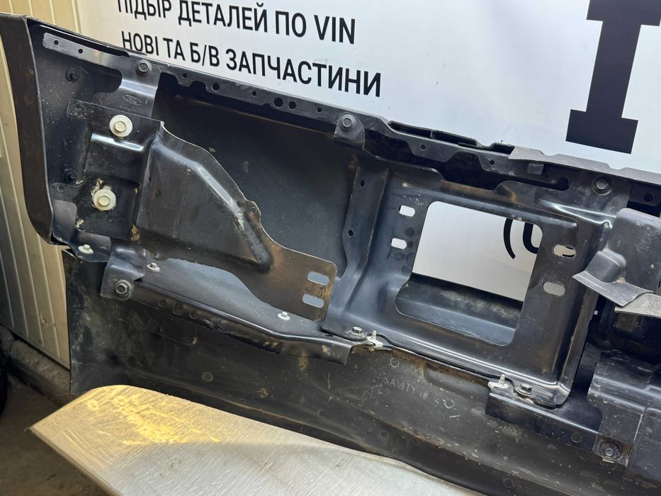 Бампер передній комплектний на Ford F250 F350 F450 F550 Super Duty Power Stroke 2017 2018 2019 2020 2021 2022 запчастини форд