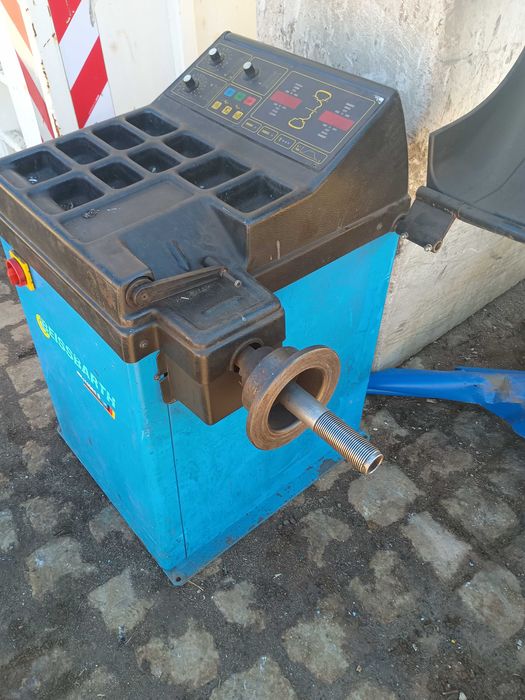 Sprzedam wyważarke do kół