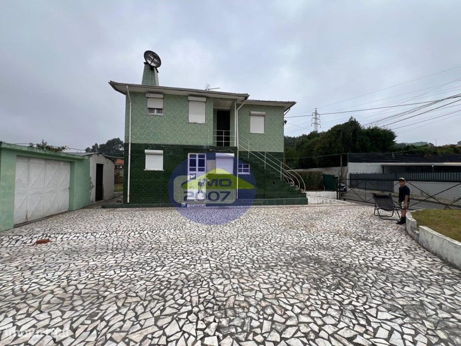 Moradia isolada em Arrifana