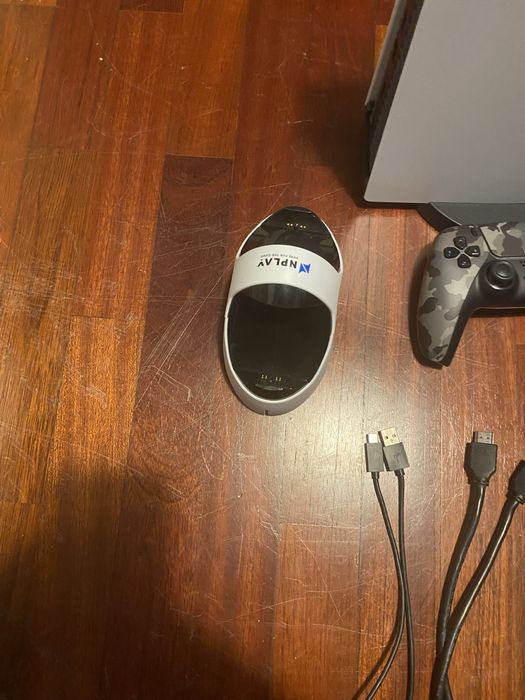 ps5 digital com comando e charging dock na caixa