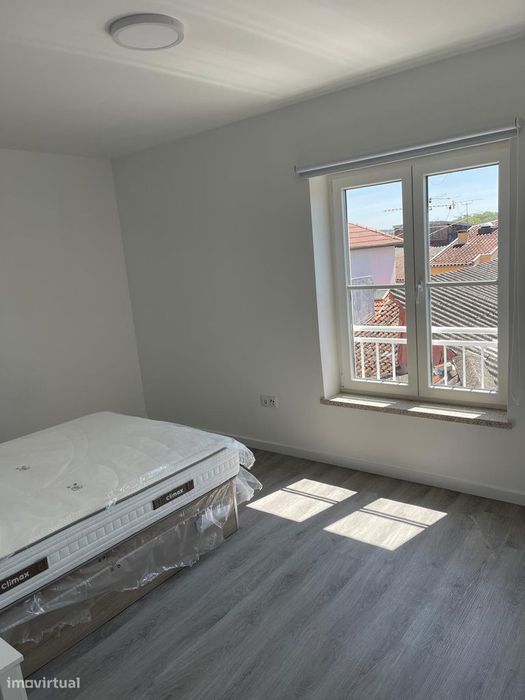 Apart. T1 com 2 casas de banho, pronto a habitar